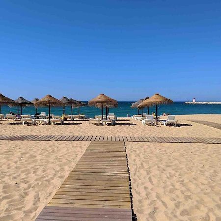 Apartamento Frente Ao Mar Com Piscina De Agua Salgada Quarteira Dış mekan fotoğraf