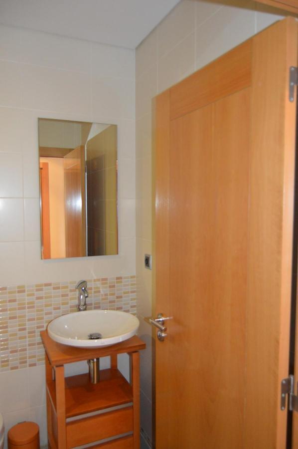 Apartamento Frente Ao Mar Com Piscina De Agua Salgada Quarteira Dış mekan fotoğraf